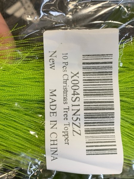 Condition photo showing New/Like New for 10 Pcs Lime Green Artificial Branches for Christmas Decorations, 16'' Faux Greenery Stems Fake Picks for Vase DIY Crafts Garland Wreath Christmas Indoor Decor