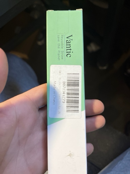 Condition photo showing New/Like New for Vantic Reusable Collapsible Straws - 2Pack Telescopic Stainless Steel Portable Drinking Straw with Travel Case & Cleaning Brush for 12oz/20oz/30oz Cups-Red & Black