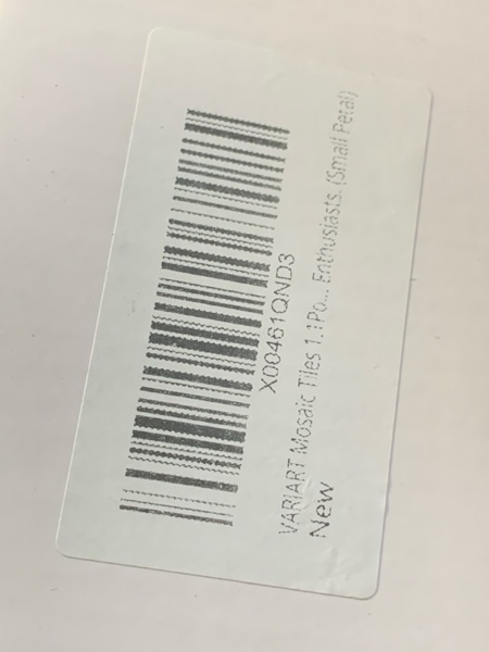 Condition photo showing New/Like New for VARIART Mosaic Tiles 310 Pcs/1.1 Pounds,Mosaic Glass Pieces Mosaic Tiles are Suitable for Home Decoration and DIY Enthusiasts. (Small Petal)