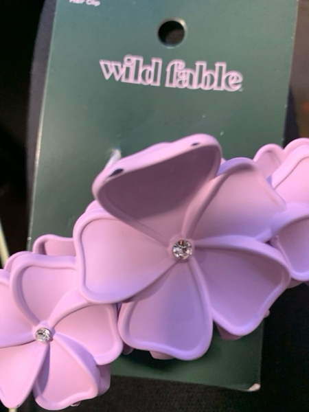 Condition photo showing New/Like New for Acrylic Flowers Claw Hair Clip - Wild Fable™ Purple: Secures All Hair Types, Plastic & Steel