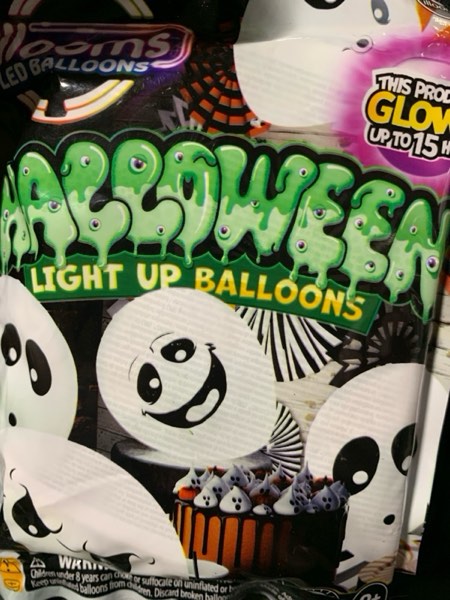 Condition photo showing New/Like New for iLLoom Balloon 5ct Latex Ghost White