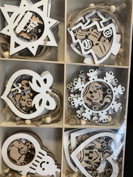 Condition photo showing New/Like New for JOYIN 24 Pcs Christmas Wooden Carved Hanging Ornaments for Christmas Decor, Winter Paradise Decorations Rustic Farmhouse Home Decor, 24 Designs for Home Holiday Party Decoration Gifts