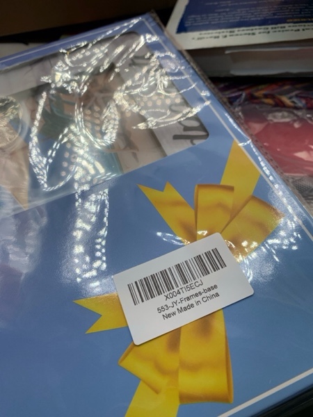 Condition photo showing New/Like New for Beach Picture Frame Gifts, Trip Vacation Wooden Picture Frames