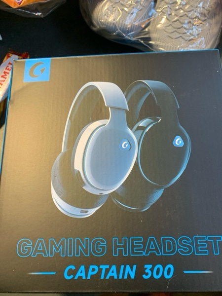 Condition photo showing New/Like New for Gtheos 2.4GHz Wireless Gaming Headset for PS5, PS4 Fortnite & Call of Duty/FPS Gamers, PC, Nintendo Switch, Bluetooth 5.3 Gaming Headphones with Noise Canceling Mic, Stereo Sound, 40+Hr Battery -White