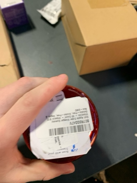 Condition photo showing New/Like New for Goli Apple Cider Vinegar Gummy Vitamins - 60 Count - Vitamin B12, Gelatin-Free, Gluten-Free, Vegan & Non-GMO Apple 60 Count (Pack of 1)