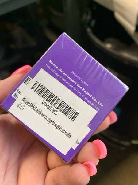 Condition photo showing New/Like New for Women's Medical soft silicone scar sheets(1.6”x59”),keloid bump removal,keloid scar treatment hydrocolloid roll,silicone scar sheets,silicone scar tape for surgical scars wrinkles