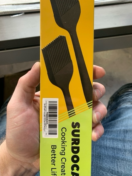 Condition photo showing New/Like New for SURDOCA Silicone Pastry Basting Brush - 2Pcs 10 + 8 in Heat Resistant Brush for Baking Cooking Food, BPA Free Kitchen Brush for Sauce Butter Oil, Stainless Steel Core Design for Barbecue BBQ Grilling 10.1“+8.2" Black