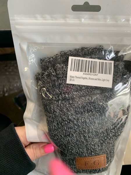 Condition photo showing New/Like New for Winter Thermal Fingerless Gloves Mittens, Knitted Convertible Mittens Flap, Warm Gloves for Women and Men Medium Light Grey