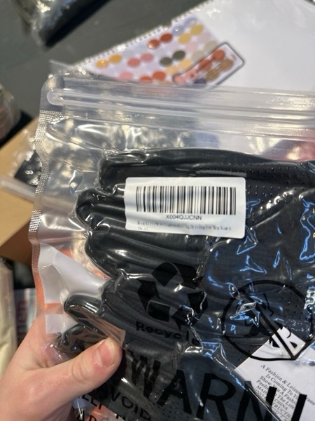 Condition photo showing New/Like New for Moon Kitty Mens Lightweight Running Gloves Winter Waterproof Cold Weather Black Large