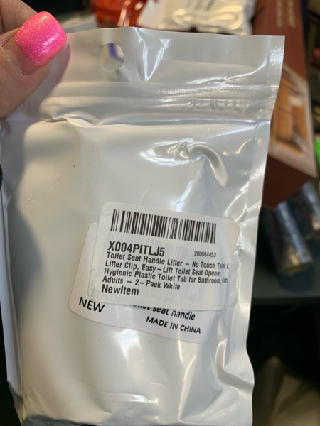 Condition photo showing New/Like New for Toilet Seat Handle Lifter – No Touch Toilet Lid Lifter Clip, Easy-Lift Toilet Seat Opener, Hygienic Plastic Toilet Tab for Bathroom, Kids, Adults – 2-Pack White