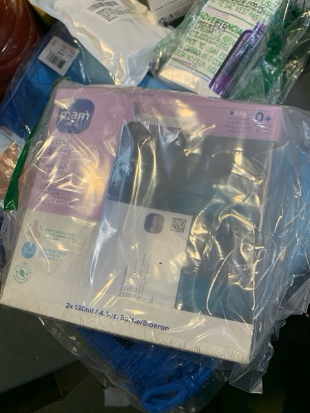 Condition photo showing New/Like New for MAM Easy Start Anti-Colic Baby Bottles, Extra Slow Flow, Breastfeeding-Like Silicone Nipple Bottle, Reduces Colic, Gas, & Reflux, Easy-to-Clean, BPA-Free, Vented Baby Bottles for Newborns, 0-3 Months