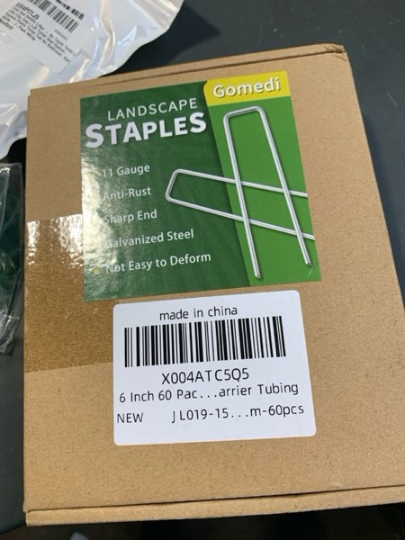 Condition photo showing New/Like New for Landscape Staples 6 Inch 60 Pack, Garden Stakes Galvanized Garden Staples 11 Gauge, Plant Cover Stakes for Lawn Weed Barrier 60 6''L × 1''W