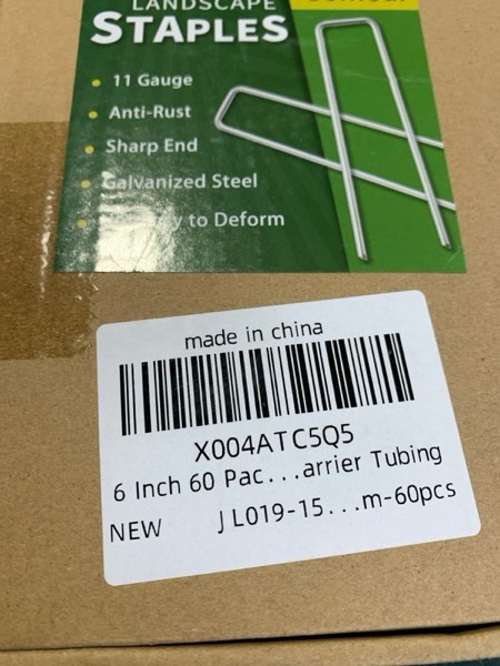 Condition photo showing New/Like New for Landscape Staples 6 Inch 60 Pack, Garden Stakes Galvanized Garden Staples 11 Gauge, Plant Cover Stakes for Lawn Weed Barrier 60 6''L × 1''W