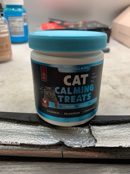 Condition photo showing New/Like New for Hemp Cat Calming Treats for Stress & Anxiety Relief - Cat & Kittens - Melatonin - Storm Anxiety, ?omposure, Grooming, Separation, Veterinary Visits, Travel Care - Calming Aid with Hemp Oil - 135 Chews