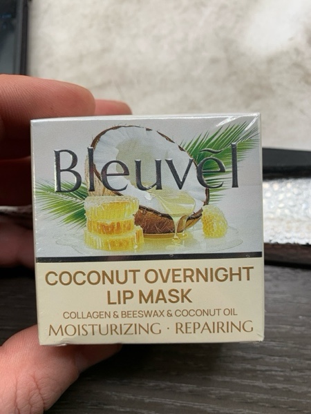Condition photo showing New/Like New for Bleuvèl Beeswax Overnight Lip Mask – Moisturizing & Nourishing Lip Balm with Collagen, Beeswax & Coconut Oil, Built-in Applicator, Sleeping Lip Mask