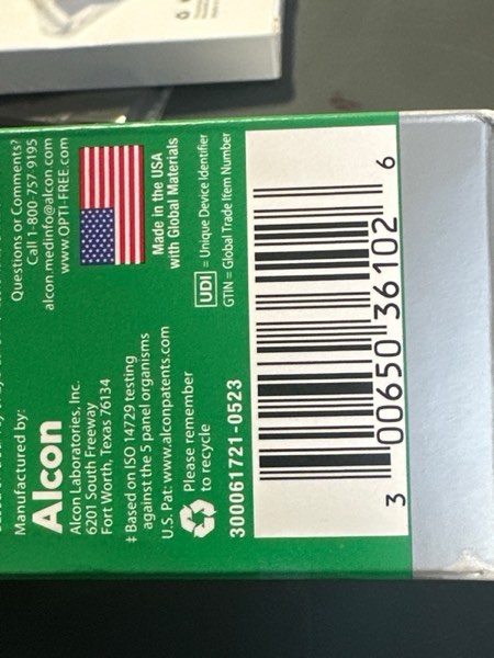 Condition photo showing New/Like New for Opti-Free Puremoist Multi-Purpose Contact Lens Cleaning and Disinfecting Solution with Lens Case, 2 Fl Oz (Pack of 1)