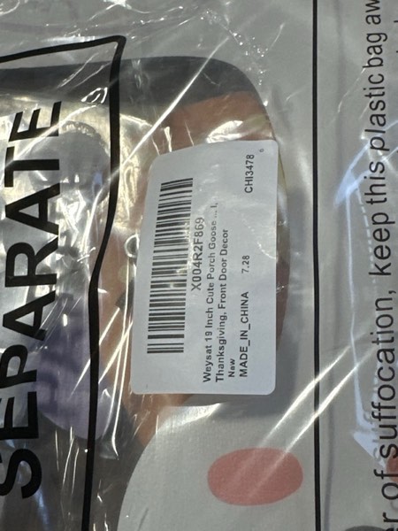 Condition photo showing New/Like New for Weysat 19 Inch Halloween Porch Goose with Outfits Wooden Foldable Goose Outdoor Decoration with Attachable Costume Stable Stand for Fall Thanksgiving Front Door Decor