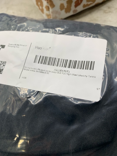 Condition photo showing New/Like New for Women's Mini Pleated Skirts Sexy Club Y2k High Wiast Stretchy Tennis Skater A-line Skirt Medium Black