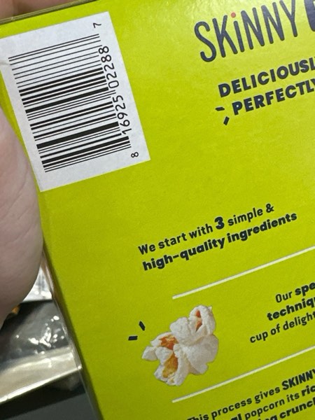 Condition photo showing New/Like New for SkinnyPop Popcorn, Original, Whole Grain, Dairy-Free Snack (Original, 0.65 Ounce - Pack of 6)