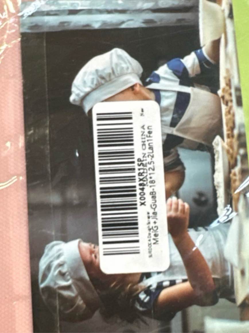 Condition photo showing New/Like New for SURDOCA Dough Bench Scraper - 3P 7.1x4.9" Plastic Flexible Bowl Scraper, Sharp Edge & Angles Cake Scraper. Non-Slip Bakeware Decorating Tools Sculpting & Modeling Tools - Blue+Pink+Blue 18x12.5cm/7.1x4.9'' Blue+Pink+Blue