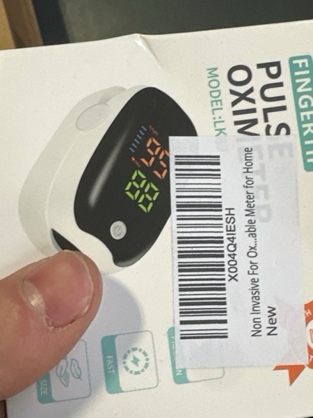 Condition photo showing New/Like New for 2025 Upgraded Non-Invasive Glucose & Oxygen Monitor – Portable Blood Sugar & Oxygen Level Meter, No-Prick Finger Oximeter for Home, Fitness, and Travel Use
