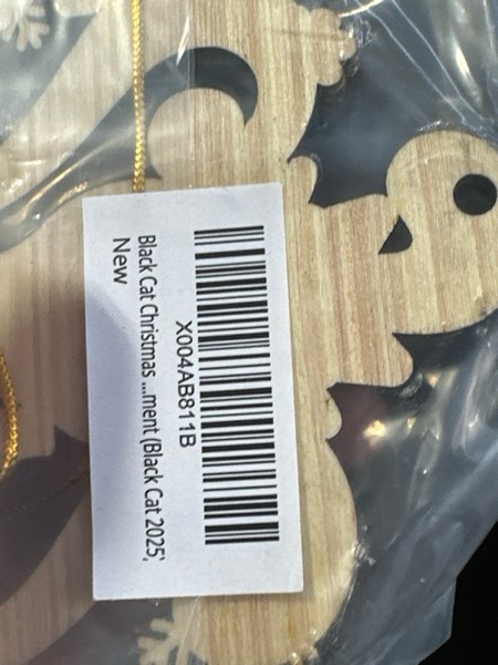 Condition photo showing New/Like New for Black Cat 2025 Christmas Ornament – Funny Kitten Butt Wooden Tree Decoration with Snowflakes & Paw Prints for Cat Lovers, Pet Owner Christmas Décor