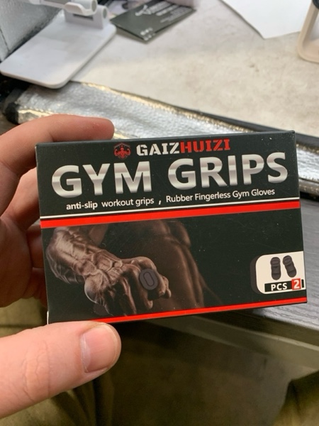 Condition photo showing New/Like New for Anti-Slip Workout Grips, Ergonomics Workout Rubber Gym Grips Pads, Suitable for Men and Women Weightlifting, Deadlift, Fitness Training and Exercise, Protect Your Gymnastics Hand Grips black