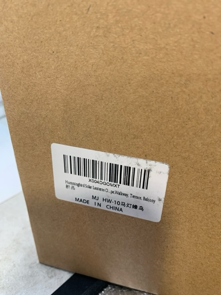 Condition photo showing New/Like New for Hummingbird Solar Lanterns Outdoor Waterproof Garden Decor, Metal LED Garden Light Birthday Gifts for Women mom Christmas Gifts for Yard, Patio, Lawn, Tabletop, Pathway, Landscape,Walkway, Terrace Style_ Hummingbird