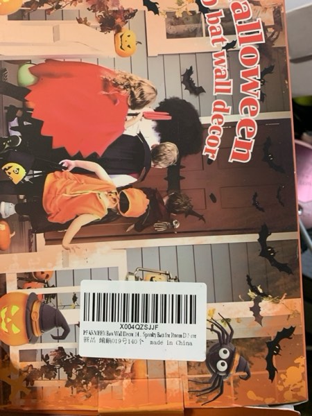 Condition photo showing New/Like New for Halloween bat Decoration, 140pcs Realistic PVC Black 3D Horror Stickers, 4 Sizes of Halloween Wall Decorations, Suitable for Party Decorations Horror Home (140)