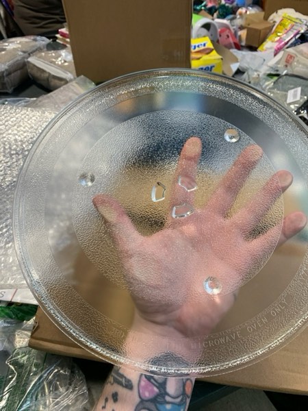 Condition photo showing New/Like New for 9.6" 245mm Microwave Glass Turntable Plate Dish Y-Type Base Replacement for Small Microwaves