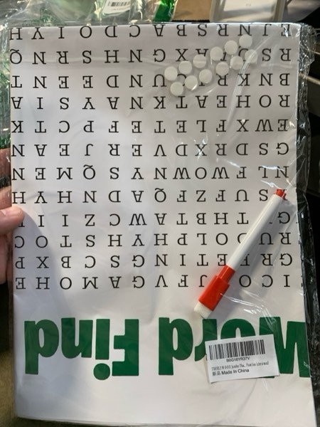Condition photo showing New/Like New for TREELYWOOD Jumbo Thanksgiving Word Search Poster – Giant 31.5"x20" Wall Game, Poster-Size Word Search, Giant Thanksgiving Activity Posters for Families (christmas)