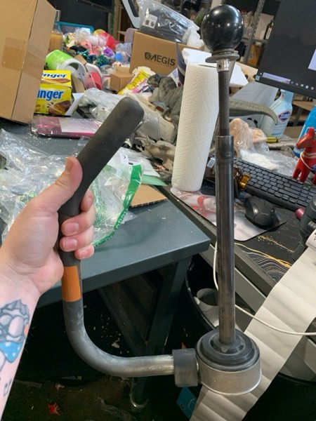 Condition photo showing New/Like New for shrink wrap handle,Industrial Stretch Film Dispenser including Film Cutters,Suitable for 11" to 21.5" film height Pallet Wrap.Top Quality Stainless Steel, Tough, Durable Attached with film cutter
