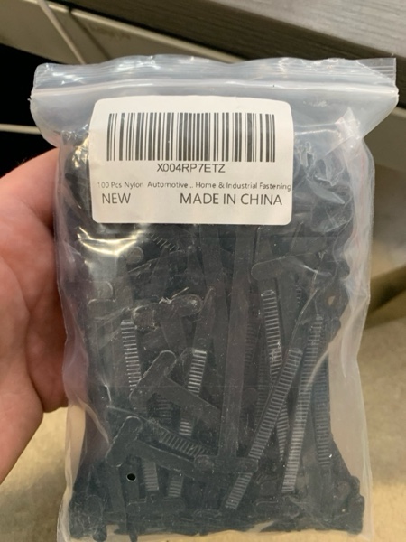 Condition photo showing New/Like New for 100Pcs Nylon Universal Cable Tie Buckle with Pin & Button Design?Automotive Zipper Clips - Zip Ties Heavy Duty Self-Locking Car Repair Fasteners as Fender, Fender Liner, Bumper(UV Resistant)