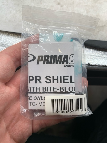 Condition photo showing New/Like New for Primacare RS-8632 First Responder CPR Barrier with One Way Valve, Face Shield with HEPA Filter for CPR Training, 2x2x1 inches 1 Count (Pack of 1)