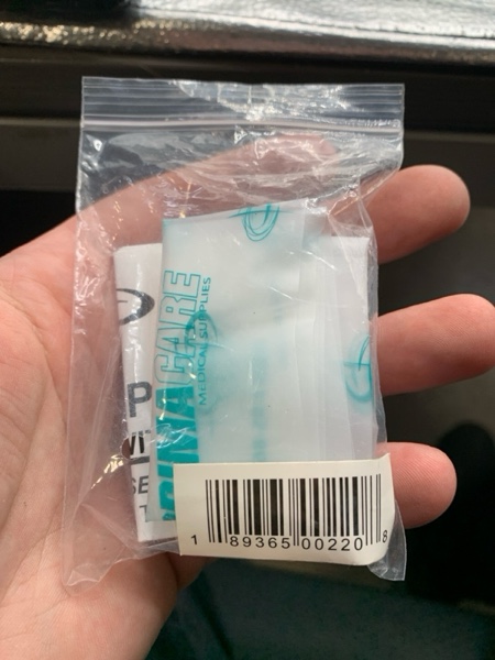 Condition photo showing New/Like New for Primacare RS-8632 First Responder CPR Barrier with One Way Valve, Face Shield with HEPA Filter for CPR Training, 2x2x1 inches 1 Count (Pack of 1)