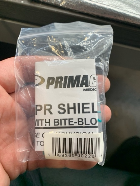 Condition photo showing New/Like New for Primacare RS-8632 First Responder CPR Barrier with One Way Valve, Face Shield with HEPA Filter for CPR Training, 2x2x1 inches 1 Count (Pack of 1)