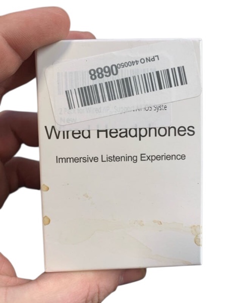 Condition photo showing New/Like New for Wired Headphones
