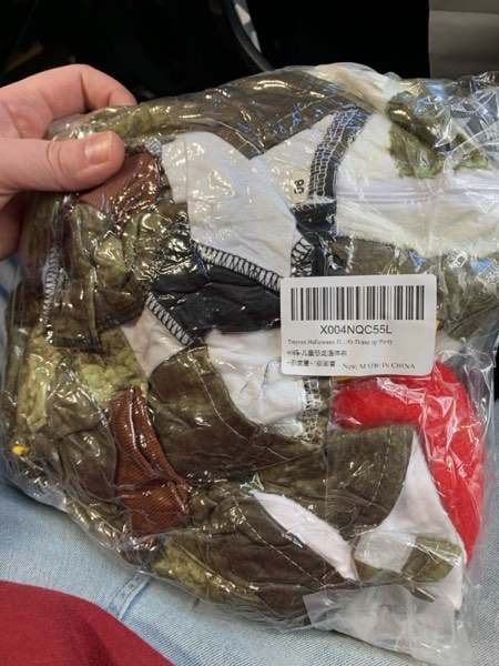 Condition photo showing New/Like New for Treyrea Halloween Dinosaur Costume Kids, Dino Costume with Egg for Child Toddler Dressup Party Onesie Pajamas 12-24 Months