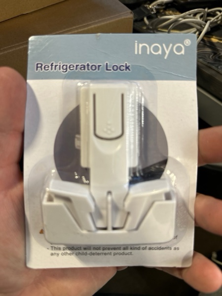 Condition photo showing New/Like New for Inaya Baby Proof Fridge Lock, Refrigerator/Fridge/Freezer Door Lock(Single-Door), Apply to Max 0.63"(16mm) Sealing Strip, Automatically Lock While Closing The Door, No Tools Required (1-Pack)