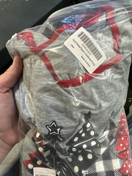 Condition photo showing New/Like New for Family Christmas Pajamas Matching Sets for Adult, Matching Christmas Pajamas 2 Piece Outfit Christmas Pjs