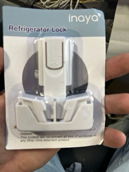 Condition photo showing New/Like New for Inaya Baby Proof Fridge Lock, Refrigerator/Fridge/Freezer Door Lock(Single-Door), Apply to Max 0.63"(16mm) Sealing Strip, Automatically Lock While Closing The Door, No Tools Required (1-Pack)