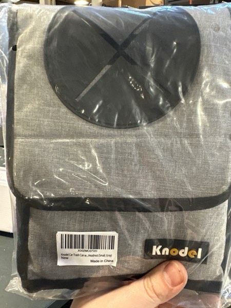 Condition photo showing New/Like New for K KNODEL Car Trash Can with Lid, Leak-Proof Car Garbage Can with Storage Pockets, Waterproof Auto Garbage Bag Hanging for Headrest (Small, Gray)