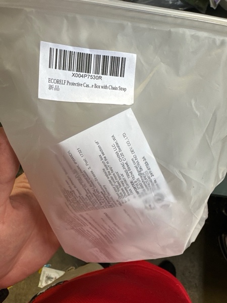 Condition photo showing New/Like New for 1 Pcs Doll Protective Case for 17 CM Standing Figure, Clear Acrylic Doll Display Storage Box with Key Chain Strap, Portable Showcase Cover for Collectibles