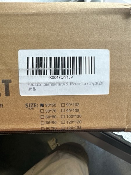 Condition photo showing New/Like New for KORBLISS Super Soft Faux Rabbit Fur & Fleece Sherpa Throw Blanket - Ultra Soft Reversible Brushed Tie-dye Throw Blanket for Sofa,Bed and Couch,White,Dark Grey, 50"x60" Tie-dye Dark Grey 50"x60"