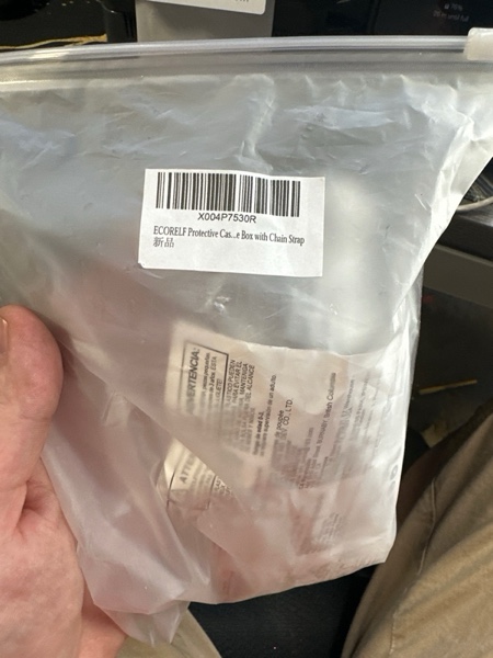 Condition photo showing New/Like New for 1 Pcs Doll Protective Case for 17 CM Standing Figure, Clear Acrylic Doll Display Storage Box with Key Chain Strap, Portable Showcase Cover for Collectibles