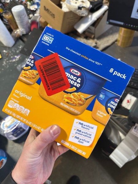 Condition photo showing New/Like New for Kraft Easy Mac Original Flavor Macaroni and Cheese (8 Microwaveable Cups)
