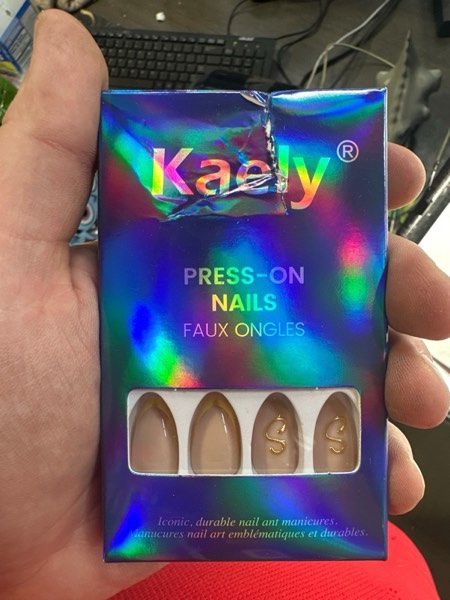 Condition photo showing New/Like New for evpct French Tips Press on Nails Short Square for Women Gift, Nude + Black & White Tips, Glossy Soft Gel Press Stick on Nail with Nail Kit, Supremely Fit Full Cover Reusable Acrylic Fake Nails Kit 01 Black & White Short Square (24 Count)