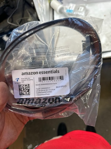 Condition photo showing New/Like New for Amazon Essentials Men's Leather Reversible Plaque Dress Belt