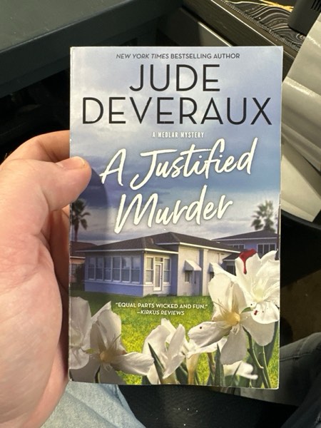 Condition photo showing New/Like New for A Justified Murder: A Cozy Mystery (A Medlar Mystery, 2)