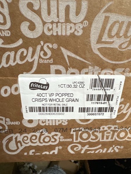 Condition photo showing New/Like New for Frito-Lay Popped and Crisps Mix Variety Pack, (Pack of 40) Popped, Chips & Crisps 40 Count (Pack of 1)